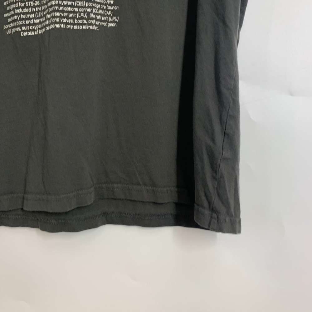 Astronaut Equipment Space Suit Schematic Graphic T-Shirt Faded Black Mens XL - Picture 8 of 16
